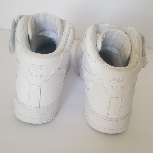 Nike AF1 - Picture 5 of 8